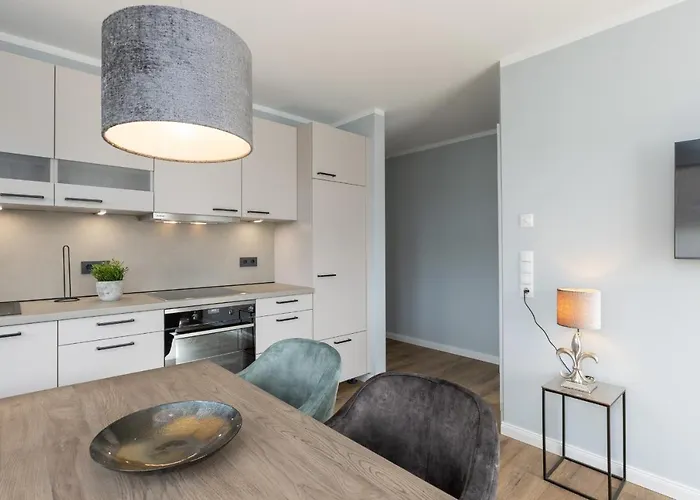 Sturmfrei 8 シャルボイツ