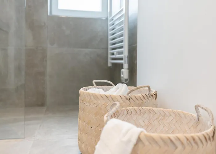 Sturmfrei 8 アパート シャルボイツ